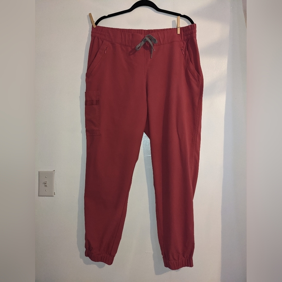 WonderWink Renew Women's Jogger Scrub Pant in Rosebud - Picture 3 of 4